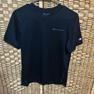 Champion tee men’s small
